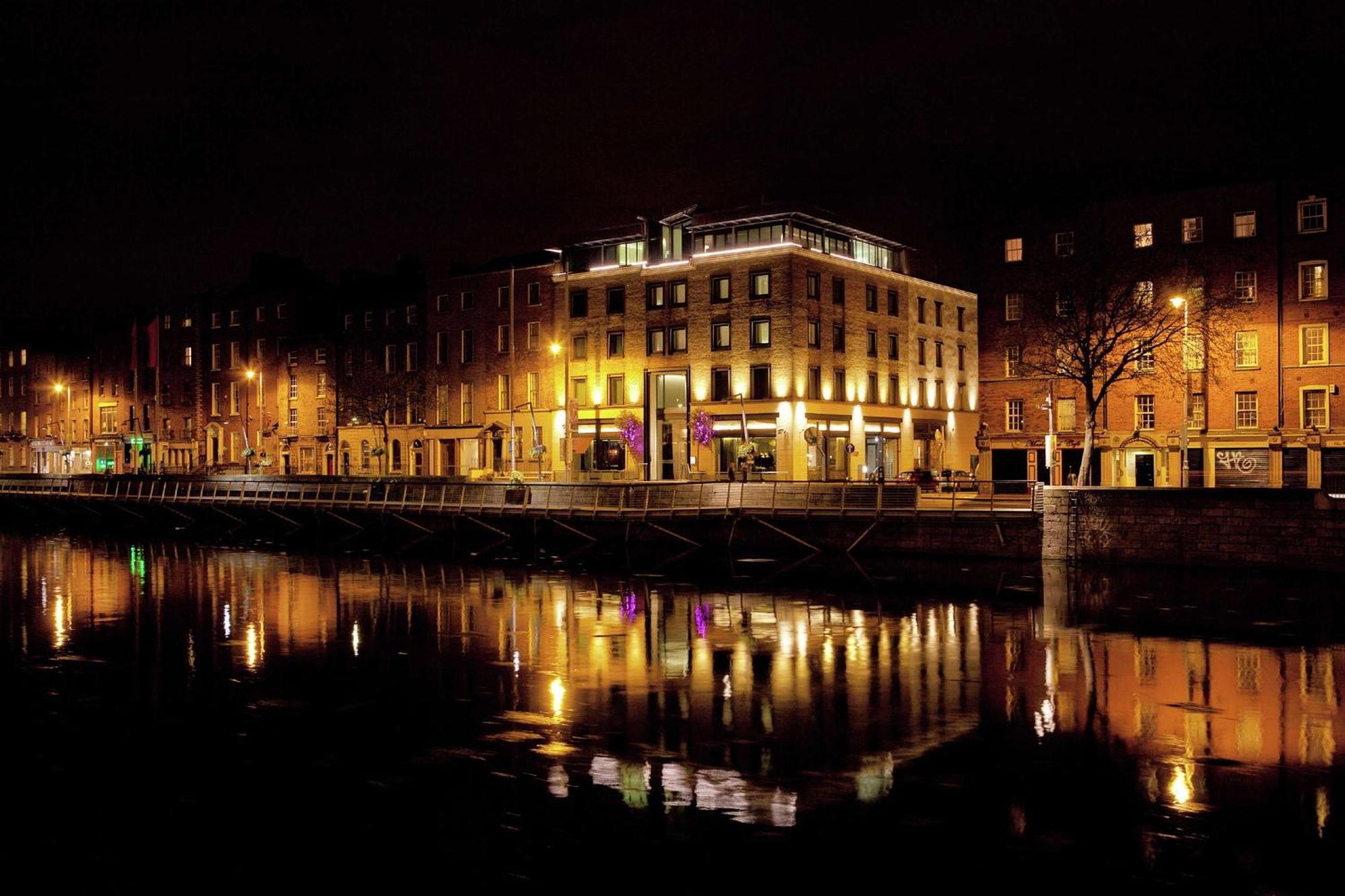 מלון The Morrison Dublin, Curio Collection By Hilton מראה חיצוני תמונה